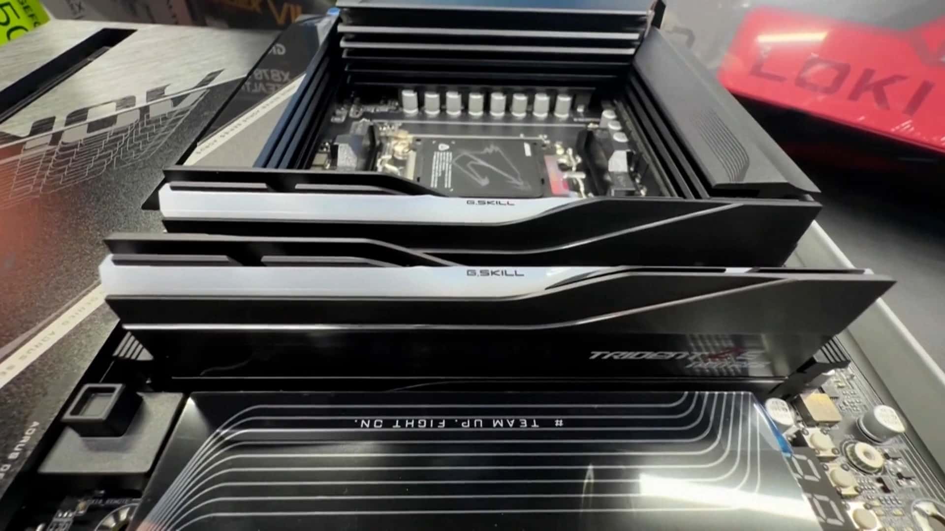 https://www.jawaaf.com/storage/01KFK0G3B1BT1M4H4RRCBP89EF.jpg